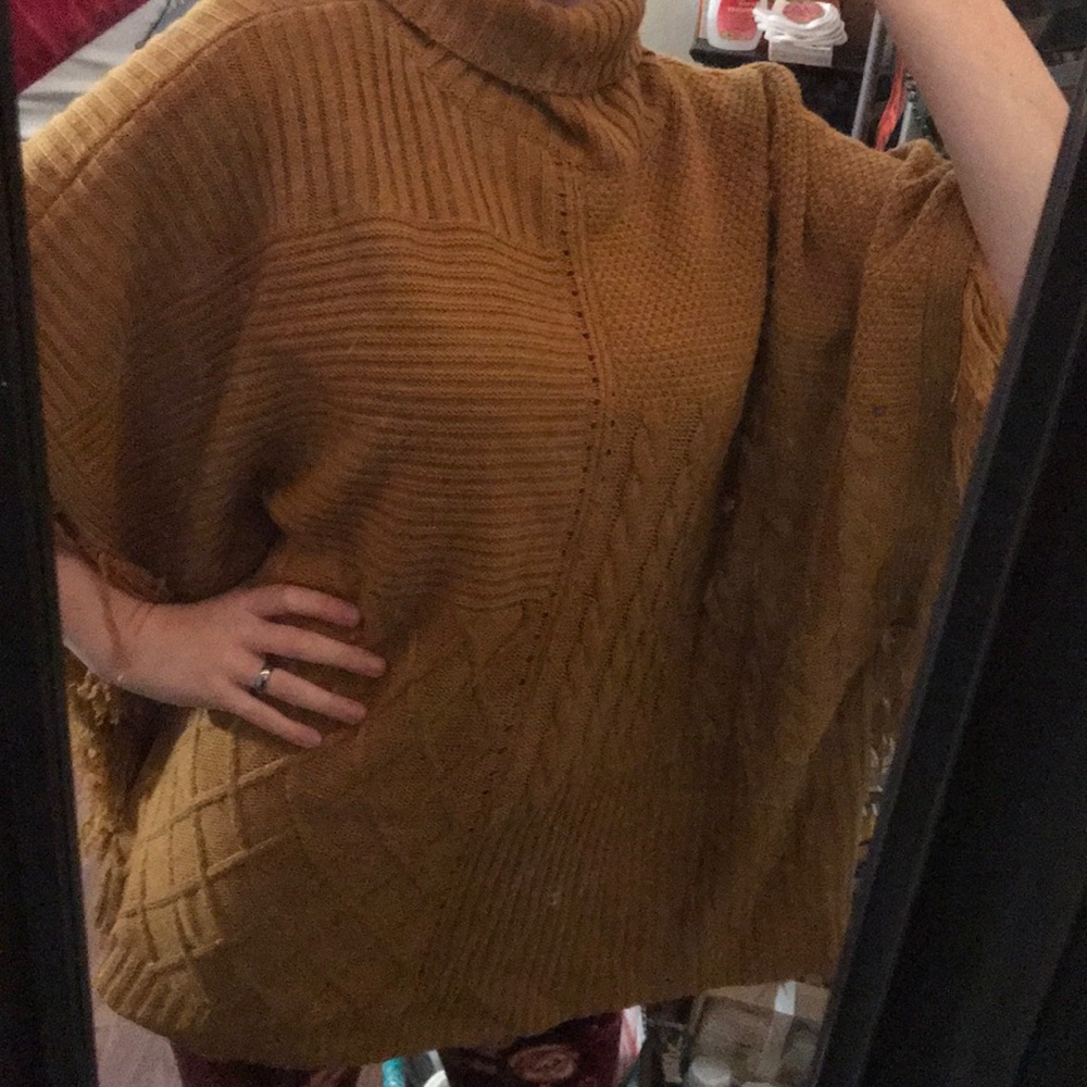 🍊Heavy Knit Poncho/Shrug🍊
